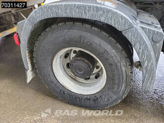 2015-man-tgs-18-440-1432309-46007426