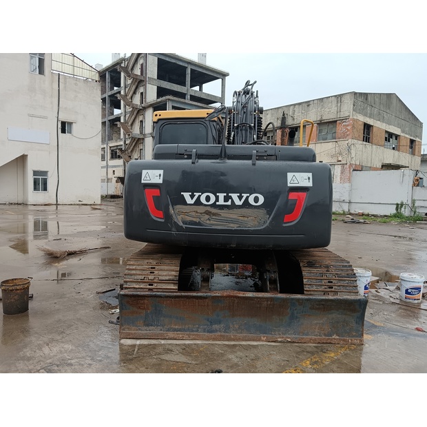 2023 Volvo EC140D-46007881