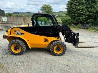 2021-jcb-520-40-46007944