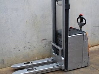 2016-still-exv-16-519871-46008063