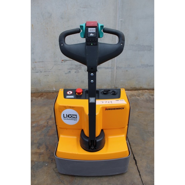 2025 Jungheinrich EJE M13 LI-ION-46008074