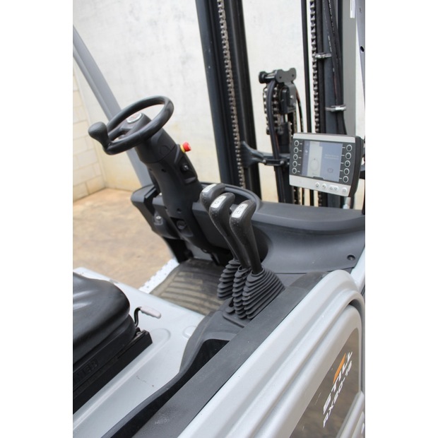 2019 Still RX20-16-46008083