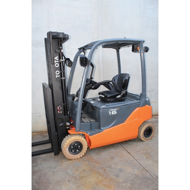 2018 Toyota 8FBM16T-46008095