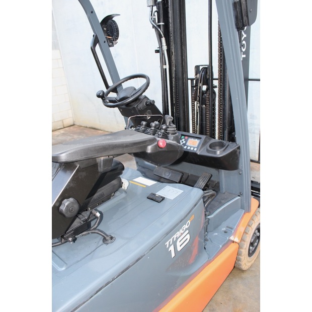 2018 Toyota 8FBM16T-46008100