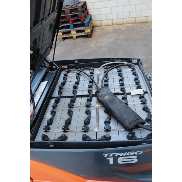 2018 Toyota 8FBM16T-46008101