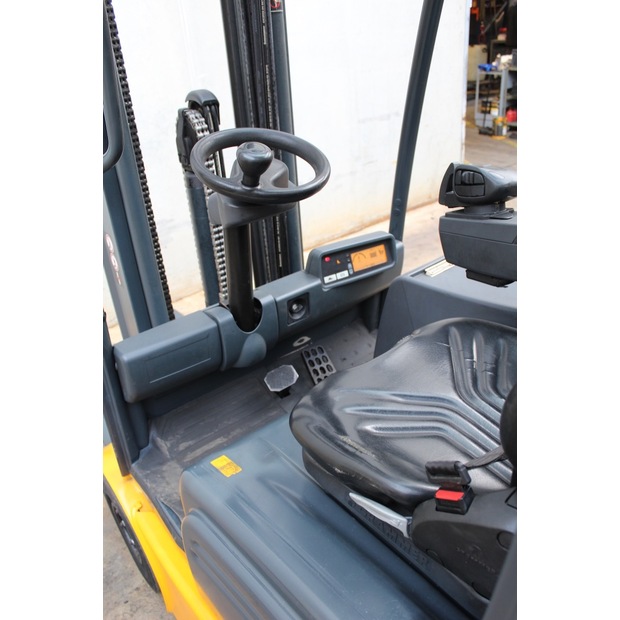 2015 Jungheinrich EFG 215 500 DZ-46008140