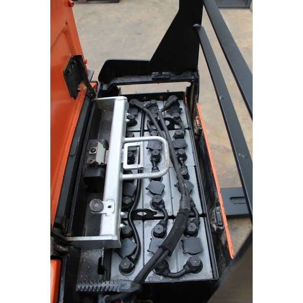 2017 BT LPE 200 FRUTERA-46008176