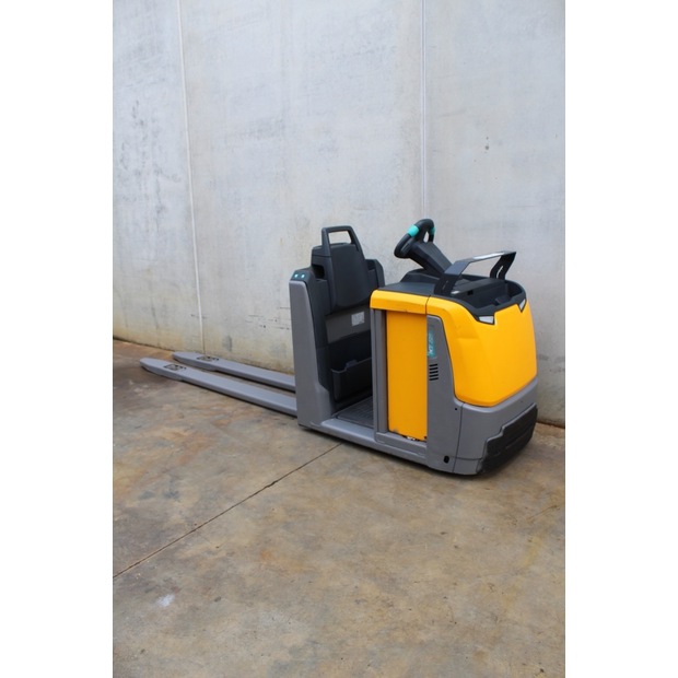 2019 جنجهينريتش ECE 225-46008178