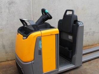 2019-jungheinrich-ece-225-46008180