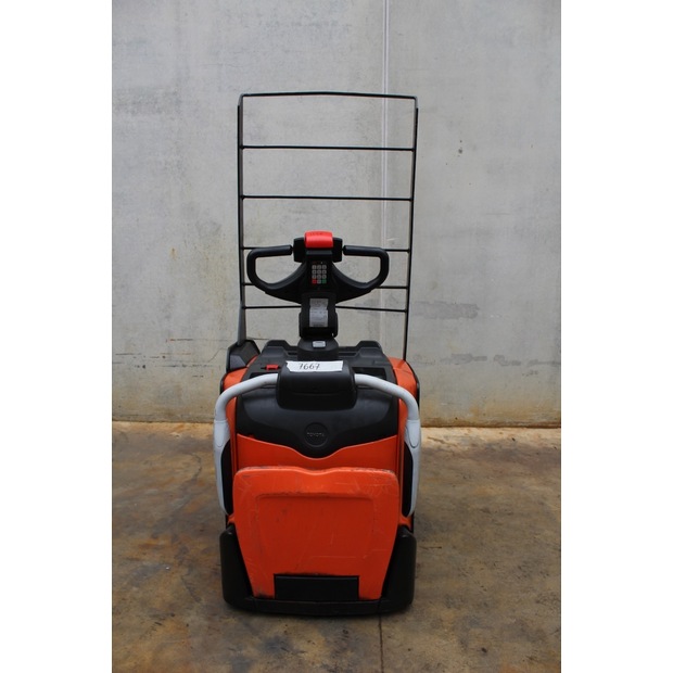 2017 بي تي LPE 200 FRUTERA-46008206