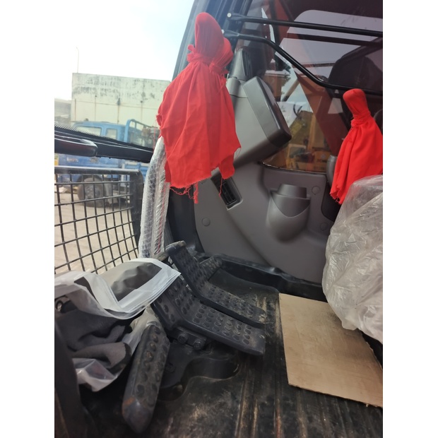 2025 هيتاشى EX120-3-46008277