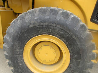 2025-caterpillar-966f-46008370