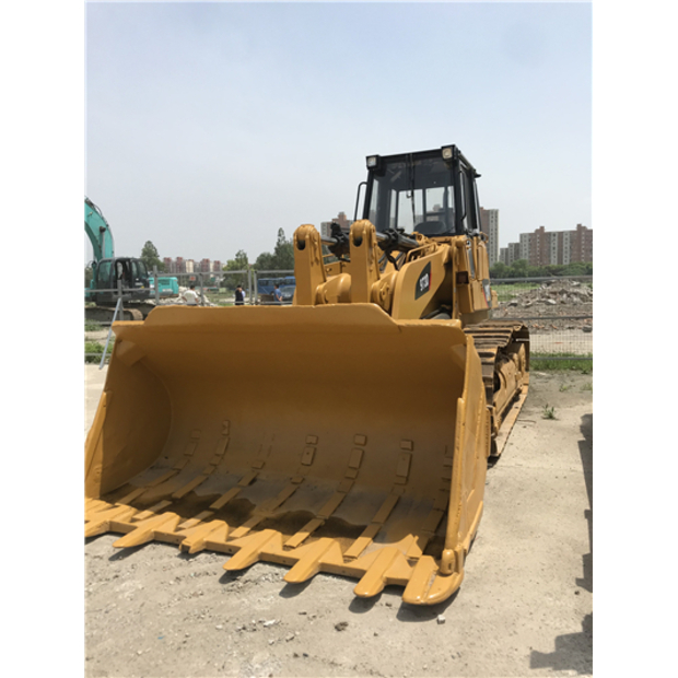 2024 Caterpillar 973-46008389