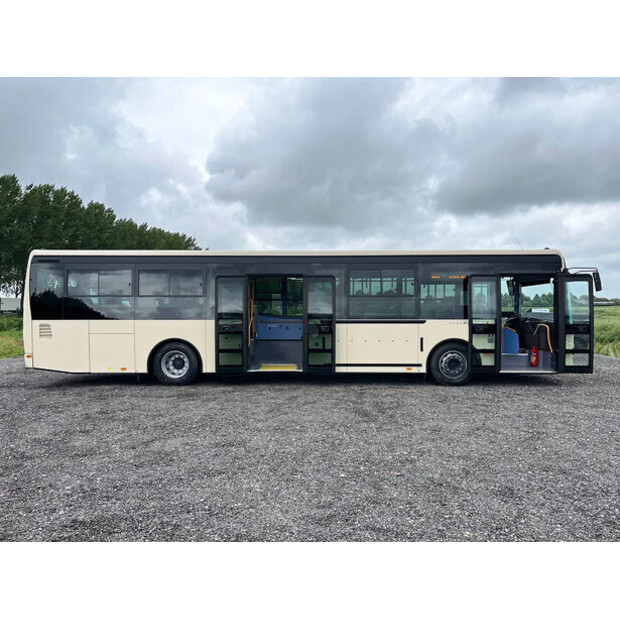 2022 ايفكو CROSSWAY LE-46008484