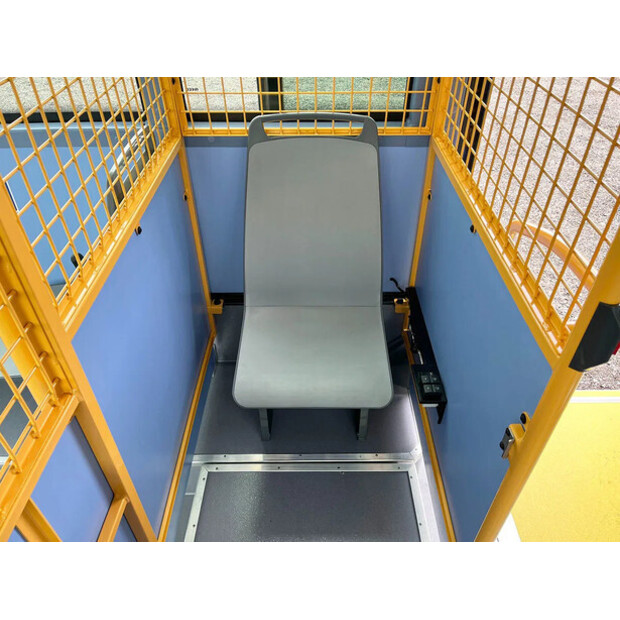 2022 ايفكو CROSSWAY LE-46008489