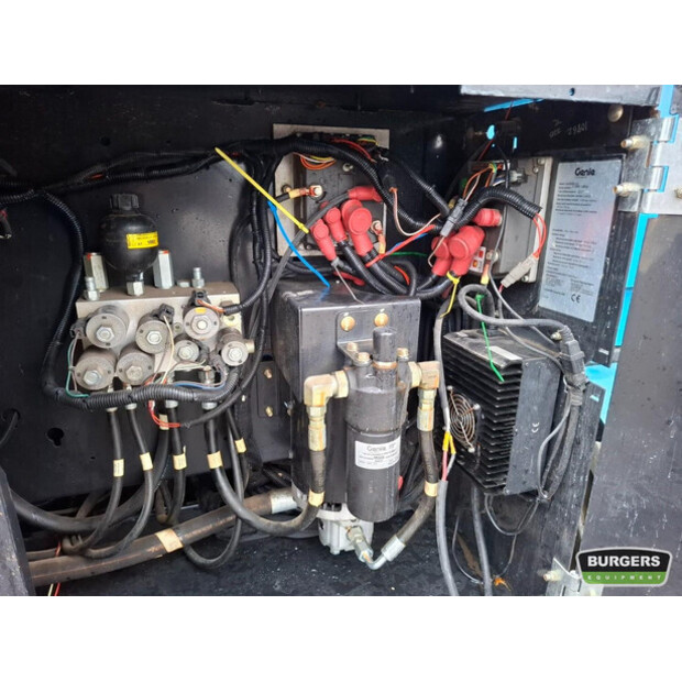 2017 Genie GS4069 DC-46008530