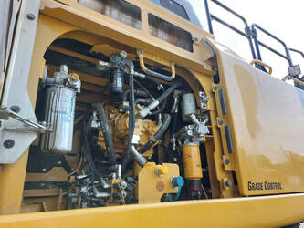 2016-caterpillar-352fl-1432403-46008604