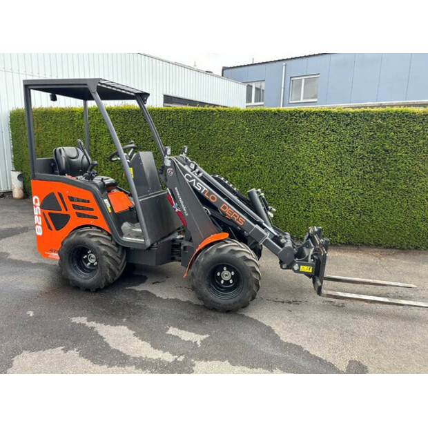 2022 Castane 825D-46009196