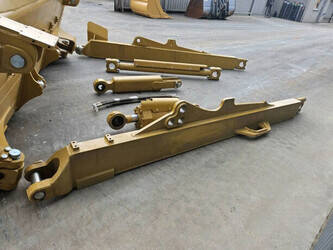 2026-caterpillar-d8r-1432451-46009589