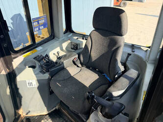 2013-caterpillar-d6t-xl-1432459-46009911