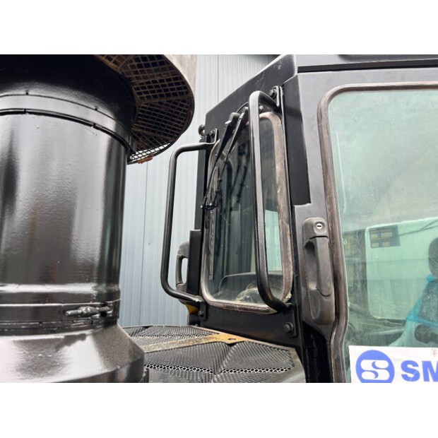 2011 كاتربيلر D9T-46010053