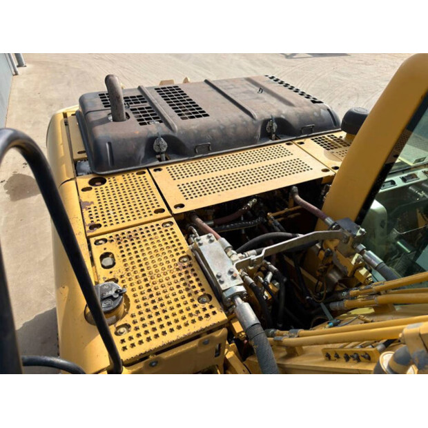 2003 Caterpillar 320CL-46010182