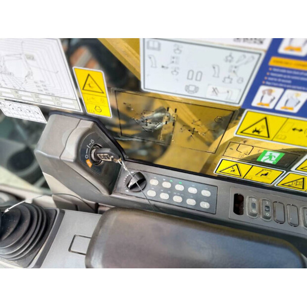 2017 كاتربيلر 336FL-46010276