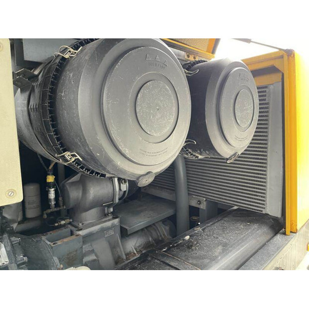 2001 Atlas-Copco XAHS 236 MD-46010291