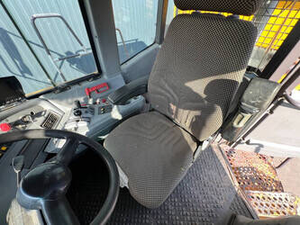 2010-volvo-a40e-1432492-46011436