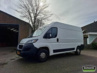 صورة ل المركبات التجارية 2020 بيجو BOXER