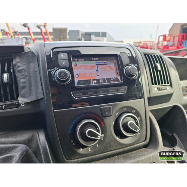 2020 Peugeot BOXER-46012099