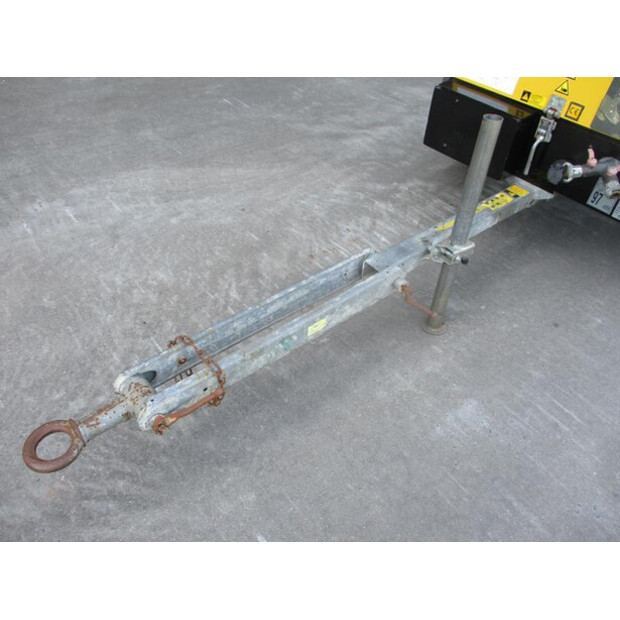 2011 Kaeser M 20-46012130