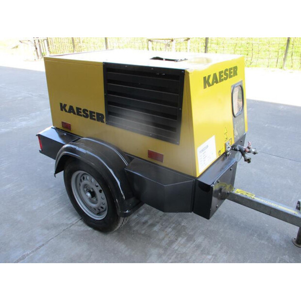 2011 Kaeser M 20-46012132