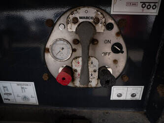 2015-wielton-alu-52m3-46012474