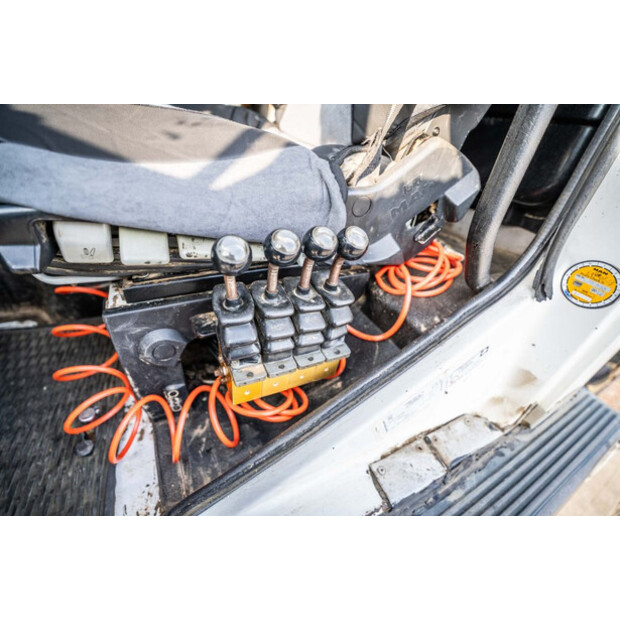 1999 MAN FE 33.414 BB 6x6-46012551