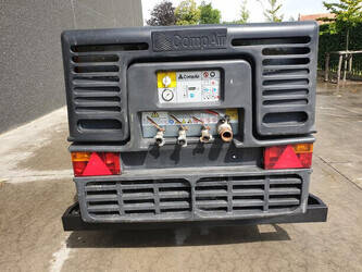 2011-compair-c76-46012843