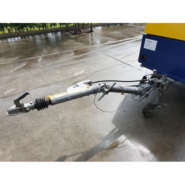 2011 Compair C76-46012845