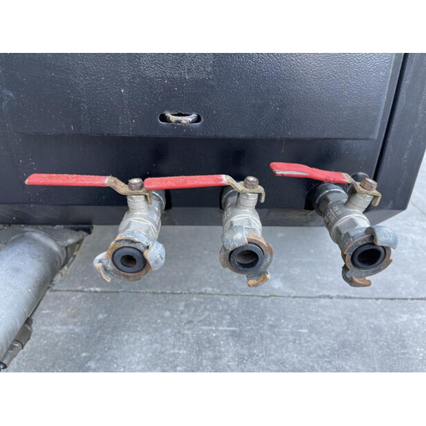 2011 INGERSOLL RAND 7 / 51 - N-46013672