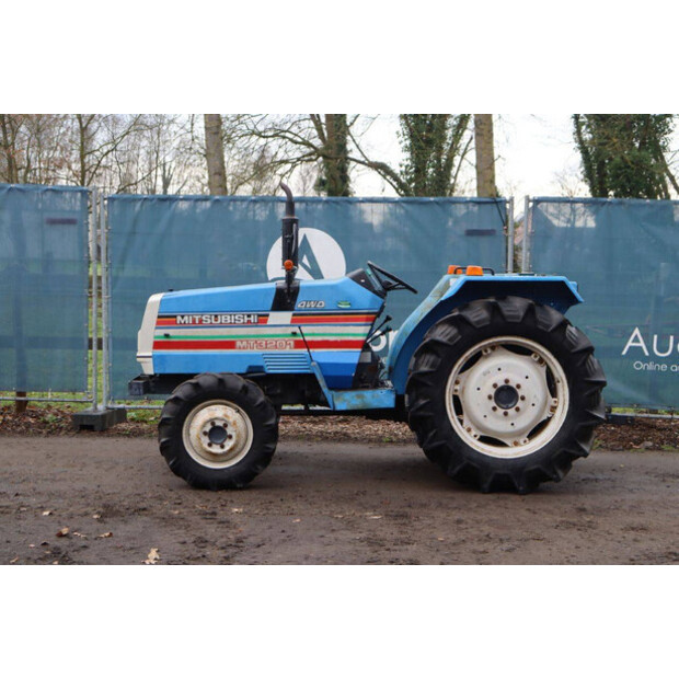 ميتسوبيشي MT3201-46013978