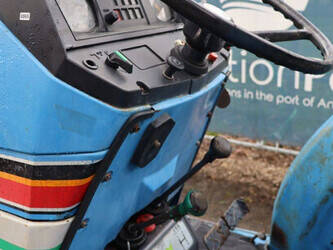 mitsubishi-mt3201-46013998