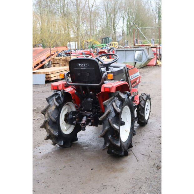 YANMAR KE-3D-46014271