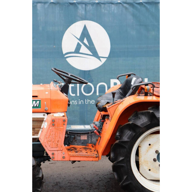 KUBOTA B1702-M-46014946