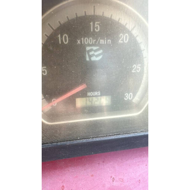 KNEGT 404 G2-46015240