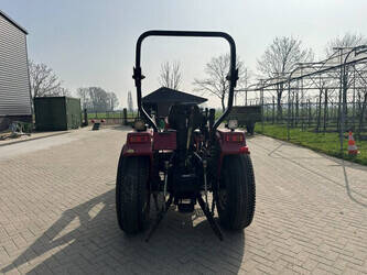 knegt-404-g2-46015256