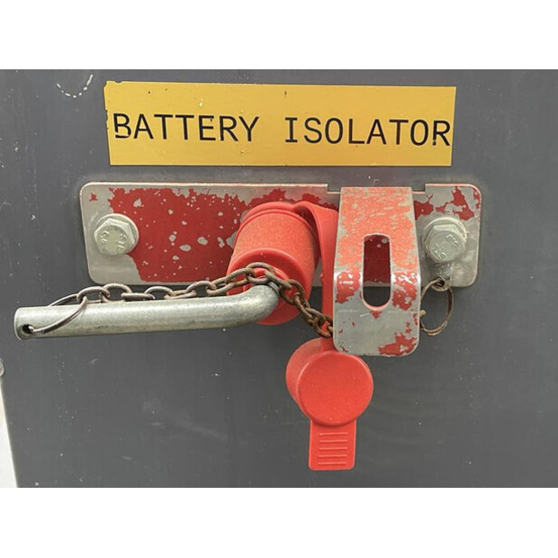 2017 Atlas-Copco XAVS 186-46015317