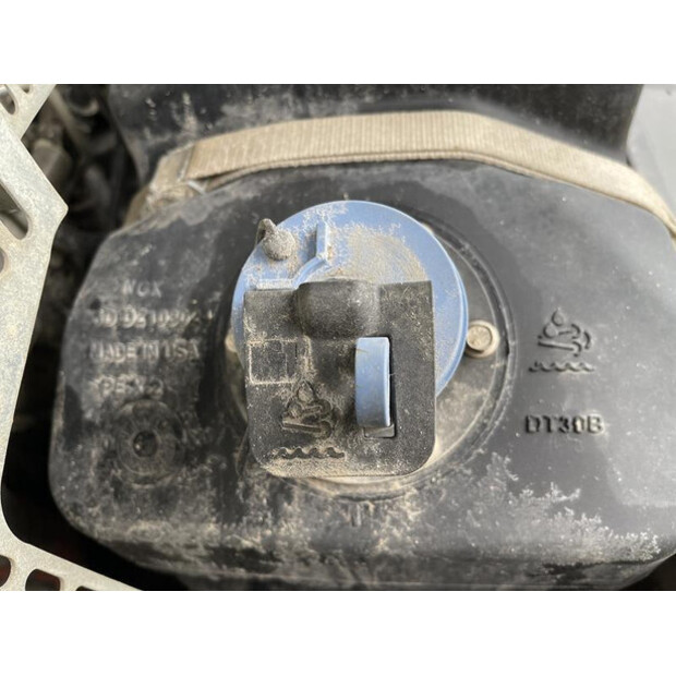 2017 Atlas-Copco XAVS 186-46015398