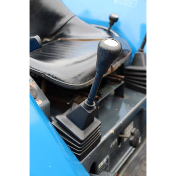 لسكي TA270F-46015400