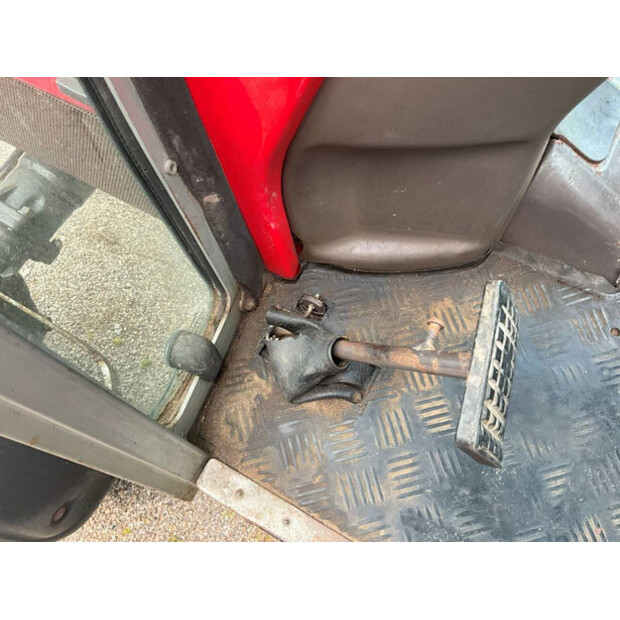 2010 ماسي فيرغسون 1230-46015795