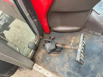 2010-massey-ferguson-1230-1432607-46015795