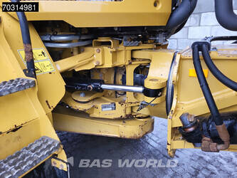 2018-caterpillar-735-1432616-46016171